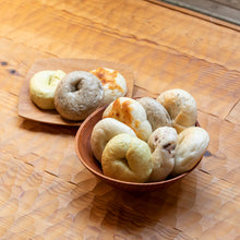 画像をギャラリービューアに読み込む, KAMOGAWA BAKERY もちもちベーグル10個セット～Leafスペシャル～
